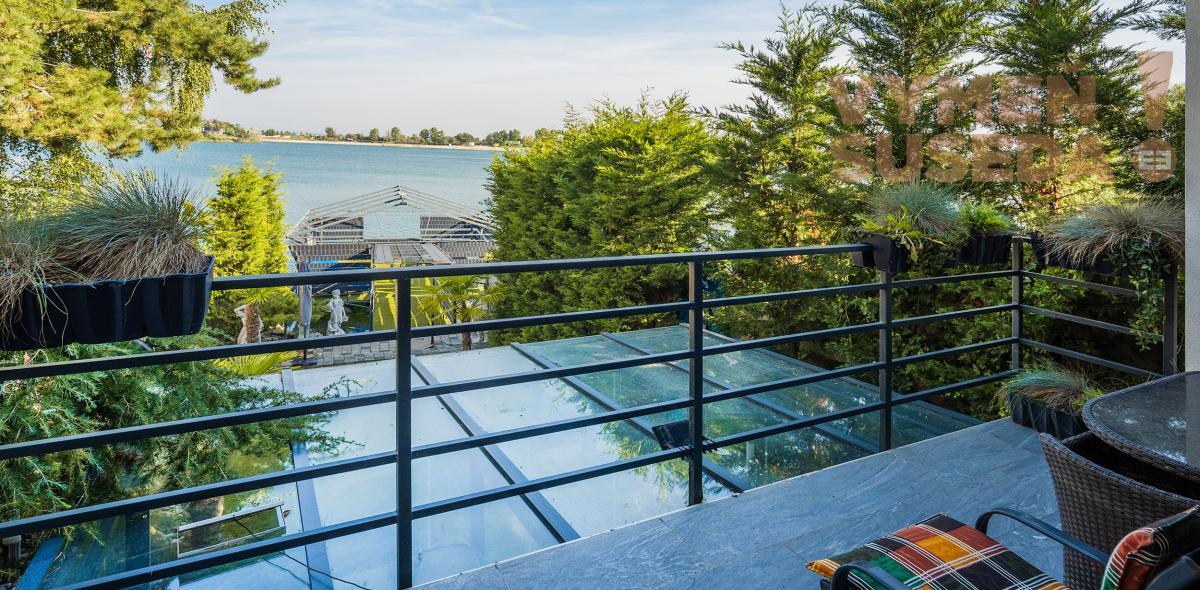 ESTATE INVEST - Luxusné školiace a rekondičné stredisko pre vrcholový manažment v lokalite Senecké jazerá.