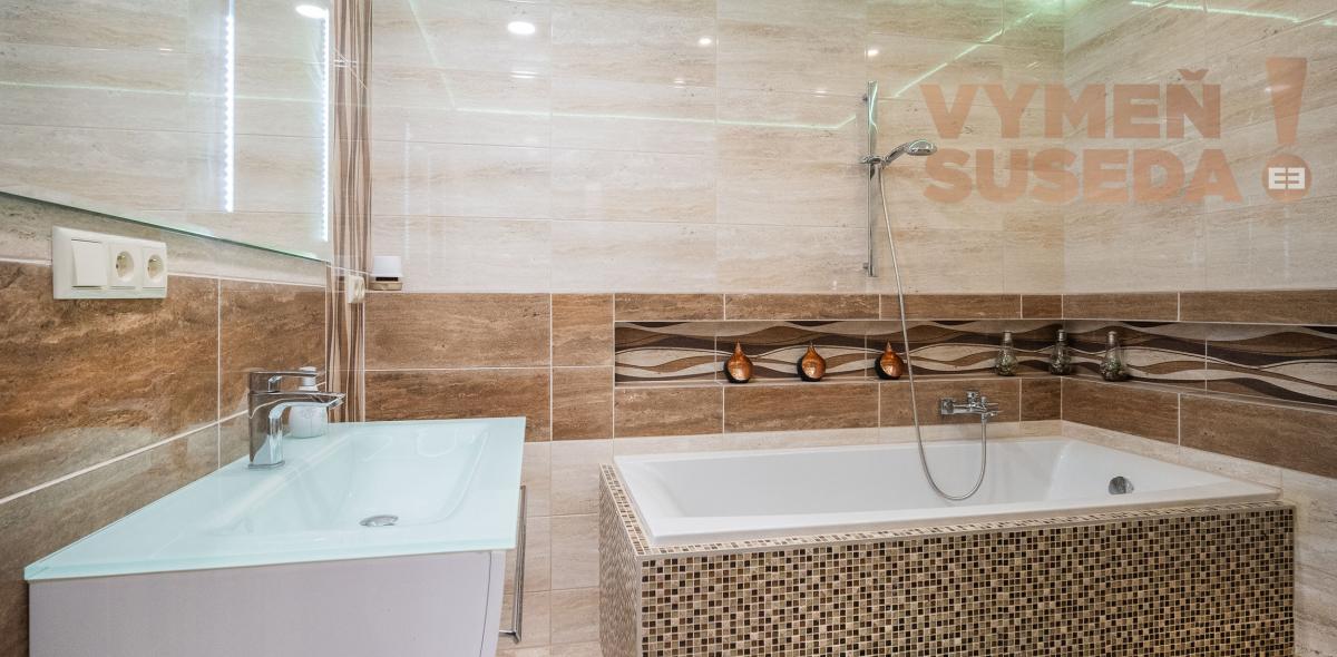 ESTATE INVEST - Luxusné školiace a rekondičné stredisko pre vrcholový manažment v lokalite Senecké jazerá.