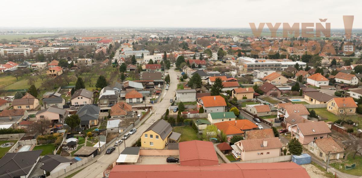 VYMEŇ SUSEDA - Na predaj moderný 4-izbový rodinný dom v Dunajskej Lužnej – ideálne miesto pre vašu rodinu!