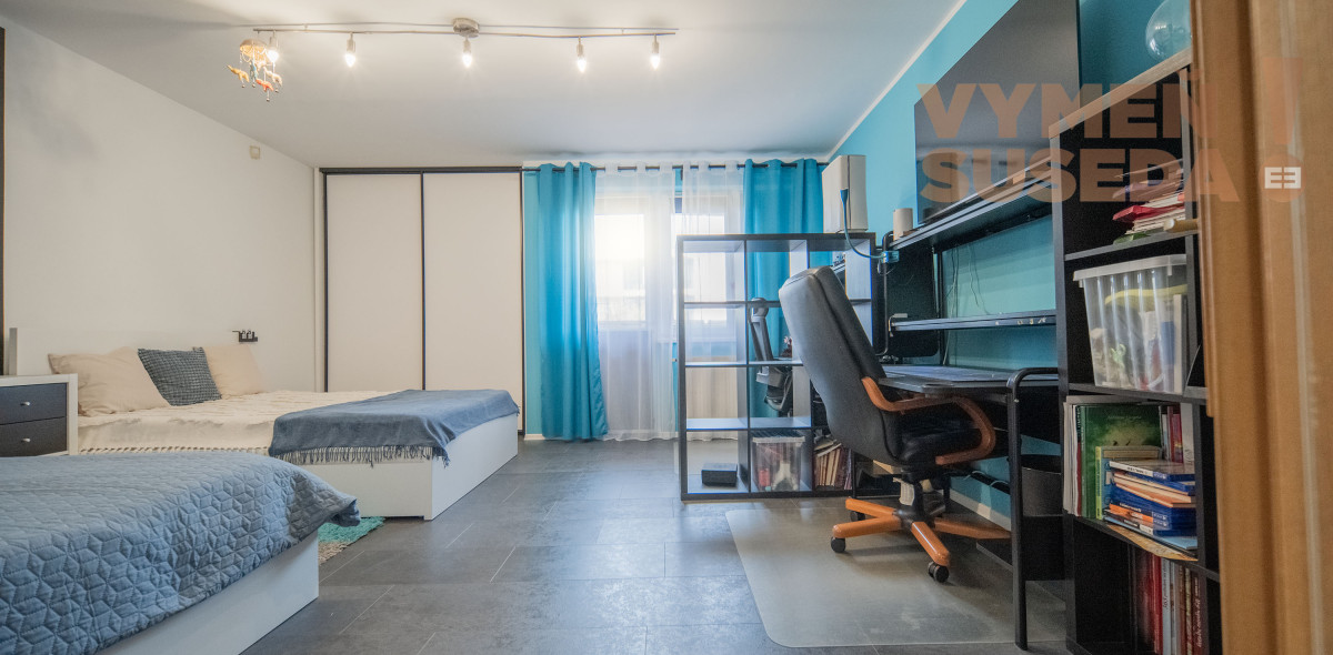 VYMEŇ SUSEDA! - VÝNIMOČNÝ VELKOMETRÁŽNY 3 IZB. BYT S DVOMA TERASAMI 131.00 m2 VYHĽADÁVANÁ LOKALITA, BA IV, DÚBRAVKA.