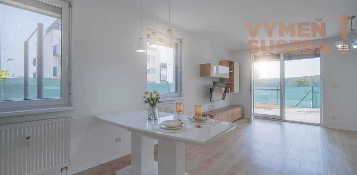 PREDANÉ! – VÝNIMOČNÝ 3 IZB. BYT 94.36m2 , NOVOSTAVBA S PREDZÁHRADKOU 150.00m2, OPOJ, TT.