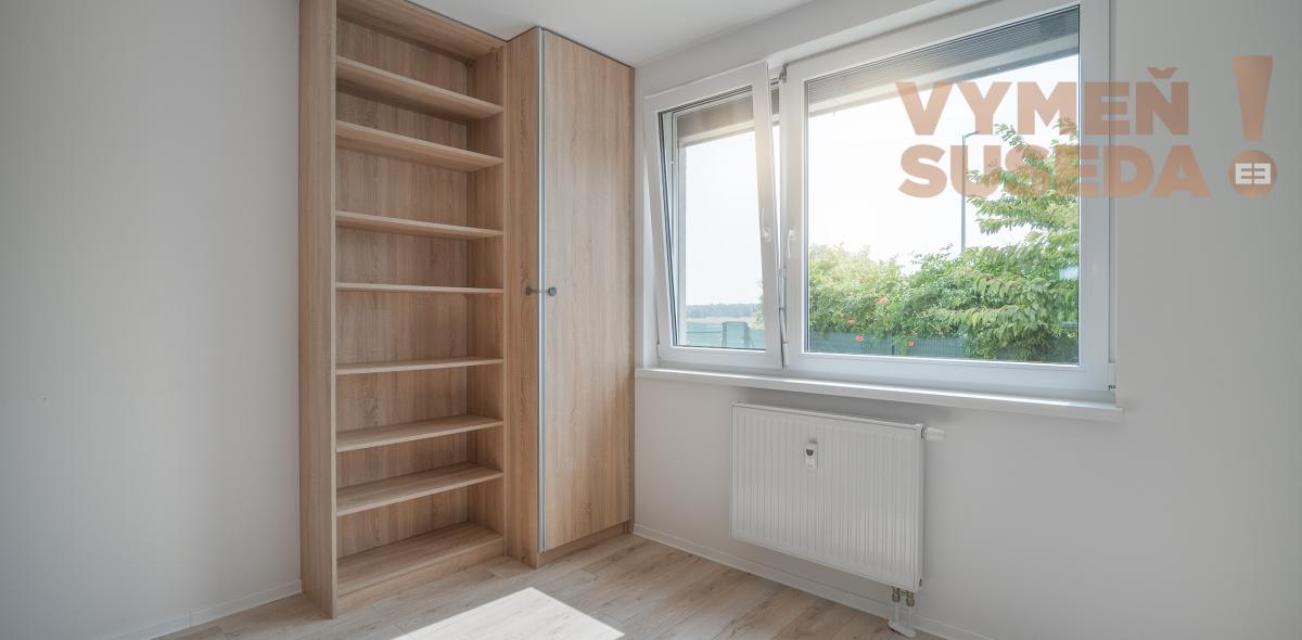 PREDANÉ! – VÝNIMOČNÝ 3 IZB. BYT 94.36m2 , NOVOSTAVBA S PREDZÁHRADKOU 150.00m2, OPOJ, TT.