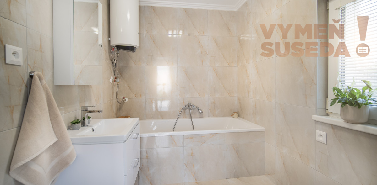 VYMEŇ SUSEDA! – PONÚKAME NA PREDAJ VÝNIMOČNÝ RD - RUŽINOV / PRIEVOZ S KRÁSNYM POZEMKOM 549m2