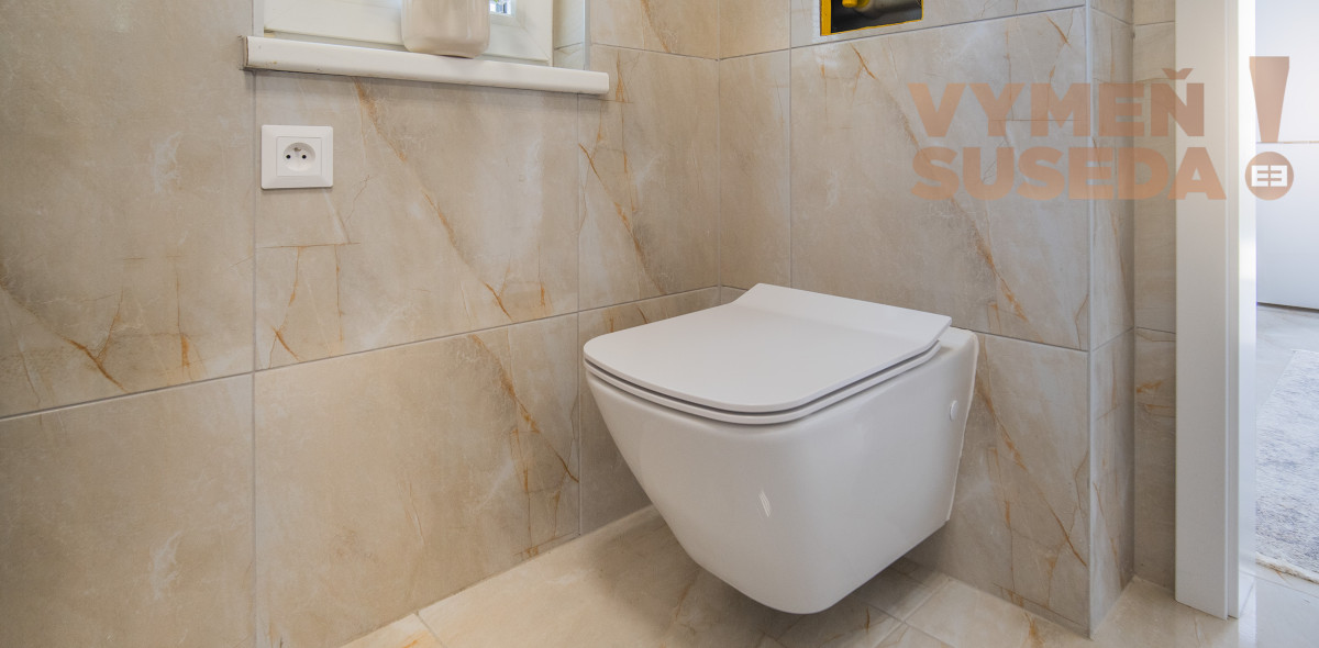 VYMEŇ SUSEDA! – PONÚKAME NA PREDAJ VÝNIMOČNÝ RD - RUŽINOV / PRIEVOZ S KRÁSNYM POZEMKOM 549m2