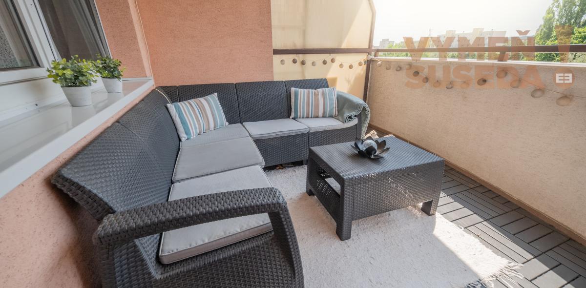 VYMEŇ SUSEDA! - VÝNIMOČNÝ VELKOMETRÁŽNY 3 IZB. BYT S DVOMA TERASAMI 131.00 m2 VYHĽADÁVANÁ LOKALITA, BA IV, DÚBRAVKA.