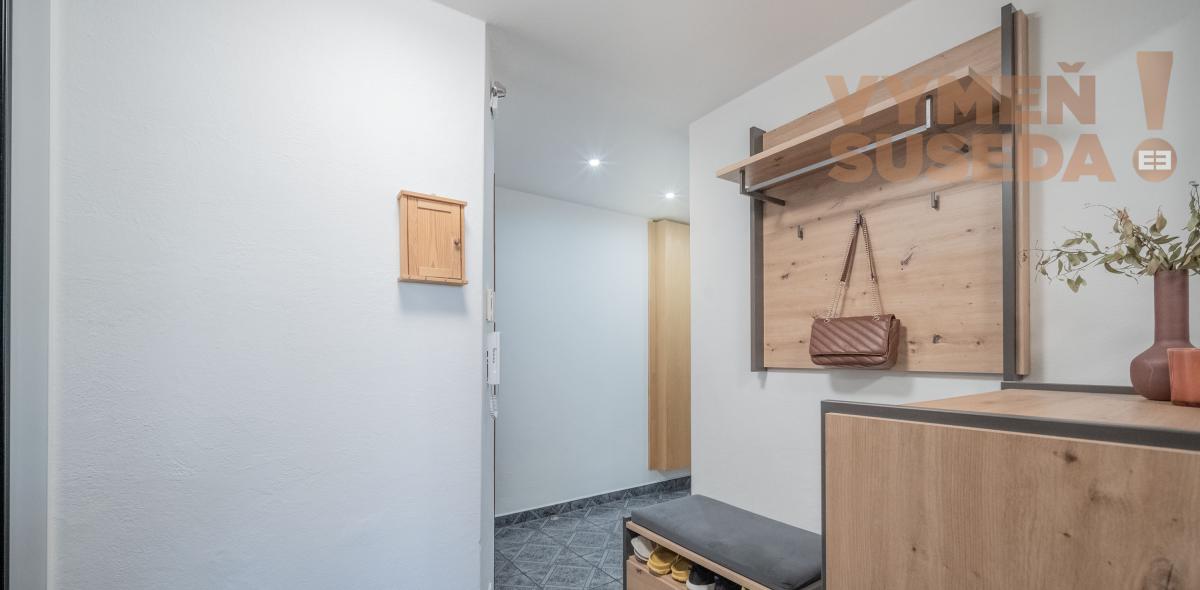 VYMEŇ SUSEDA! - VÝNIMOČNÝ VELKOMETRÁŽNY 3 IZB. BYT S DVOMA TERASAMI 131.00 m2 VYHĽADÁVANÁ LOKALITA, BA IV, DÚBRAVKA.