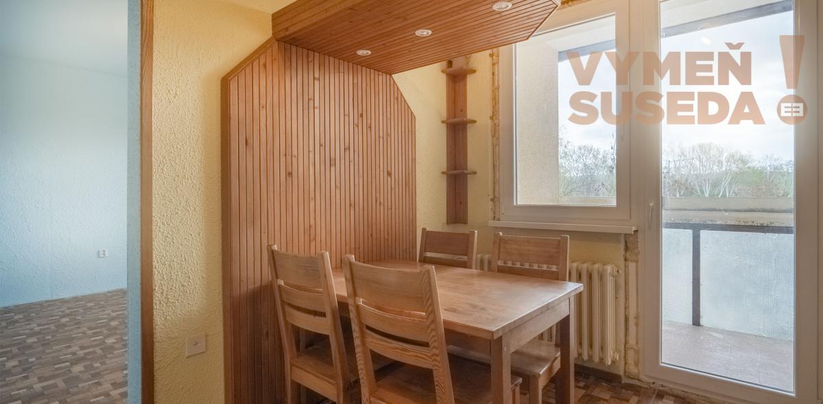 REZERVOVANÉ! – PRIESTRANÝ 4 IZB. BYT s LOOGIOU a PIVNICOU, VYHĽADÁVANÁ LOKALITA v DNV, I. BUKOVČANA, BA IV.