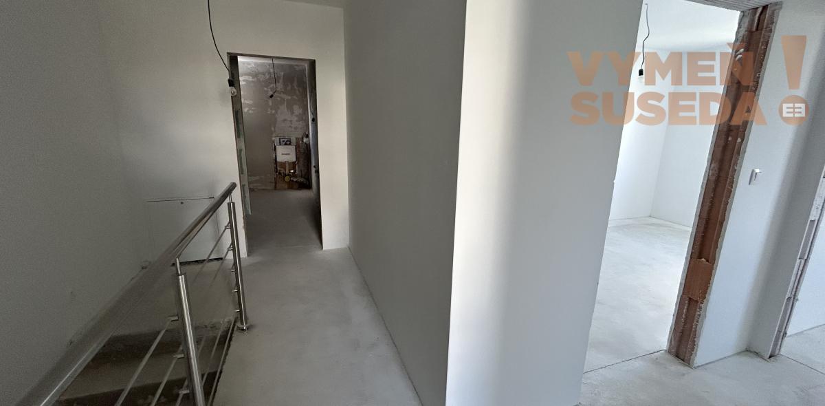 VYMEŇ SUSEDA - Novostavba 4 izbového bytového domu o výmere 102 m2, Dunajská lužná