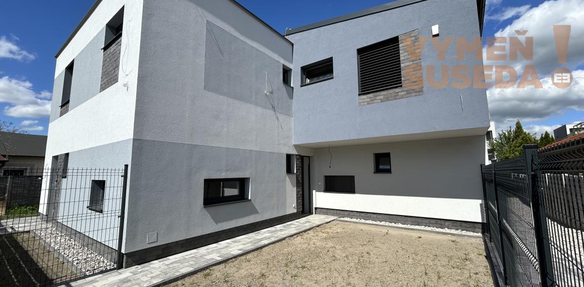 VYMEŇ SUSEDA - Novostavba 4 izbového bytového domu o výmere 102 m2, Dunajská lužná