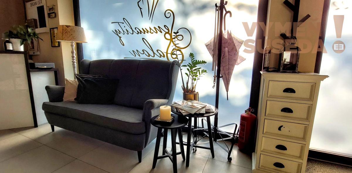 VYMEŇ SUSEDA! – NA ODSTÚPENIE ATRAKTÍVNY SALÓN KRÁSY SO ZABEHNUTOU KLIENTELOU, obec ROVINKA