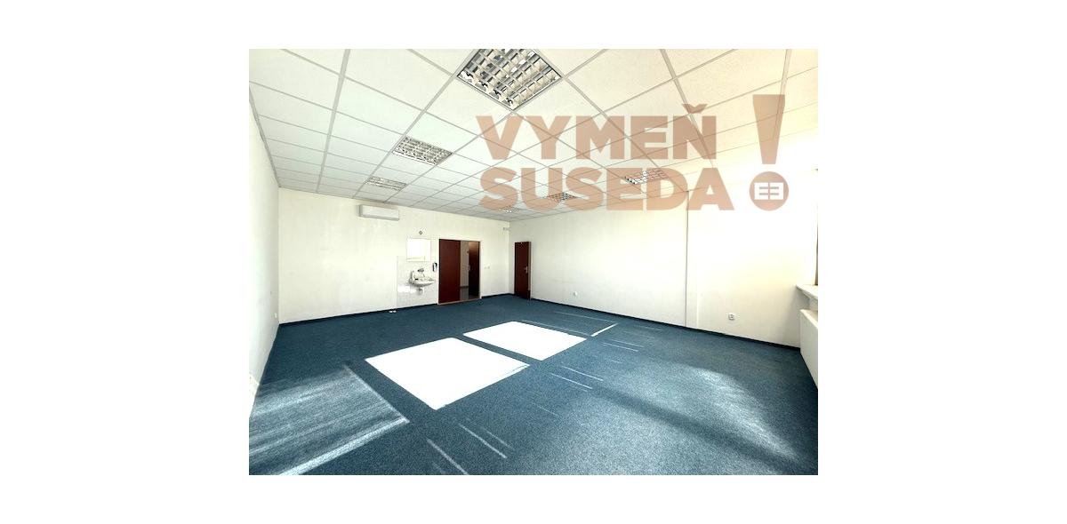 VYMEŇ SUSEDA! - PRENÁJOM ADMINISTRATÍVNYCH / KANCELÁRSKYCH PRIESTOROV v Bratislave (Petržalke) na Kopčianskej ulici s možnosťou parkovacieho státia.