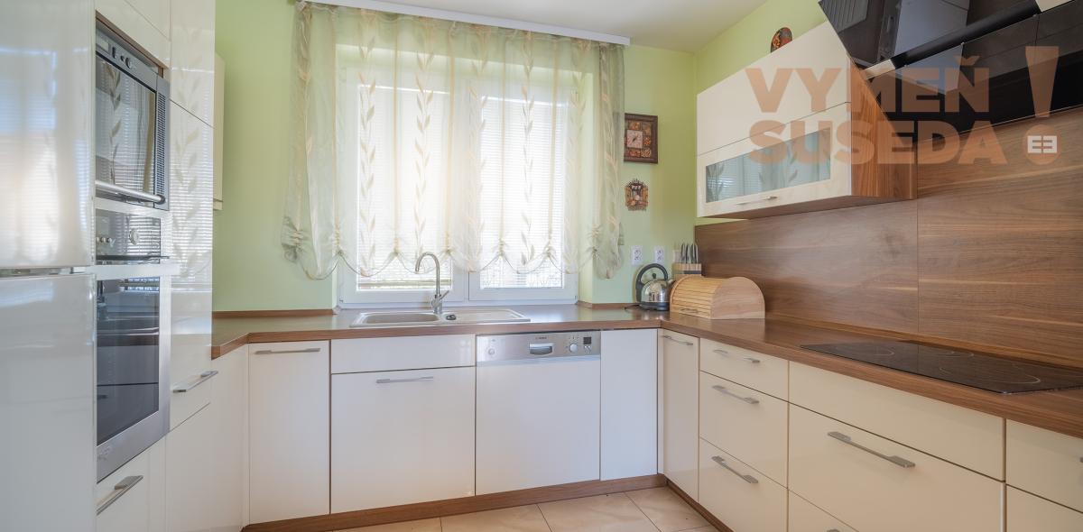 REZERVOVANÉ! – 7 izb. RD s priestranným pozemkom 1414 m2 Horná Potôň