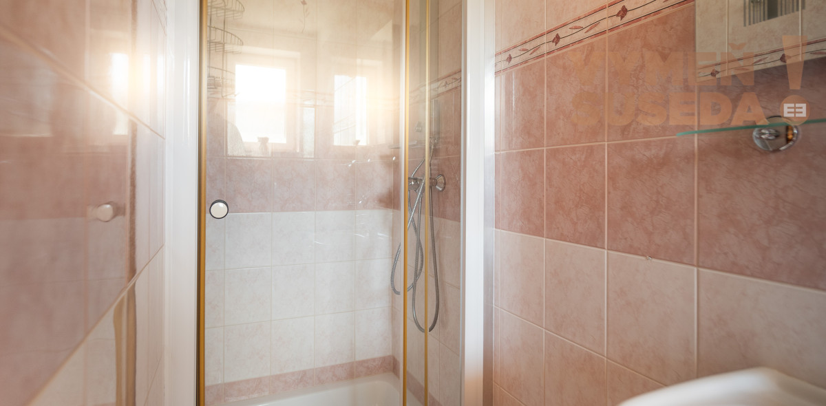 REZERVOVANÉ! – 7 izb. RD s priestranným pozemkom 1414 m2 Horná Potôň