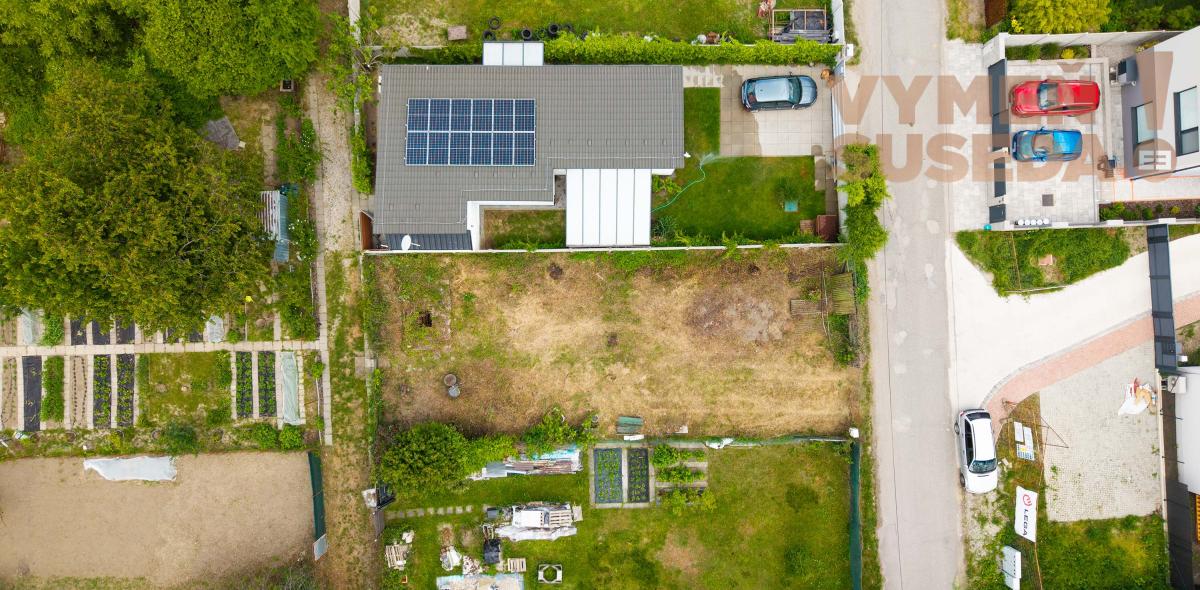 VYMEŇ SUSEDA! - VÝNIMOČNÝ STAVEBNÝ POZEMOK, BOČNÁ ULICA, BRATISLAVA II - TRNÁVKA.