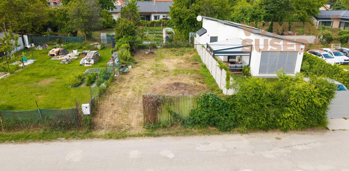 VYMEŇ SUSEDA! - VÝNIMOČNÝ STAVEBNÝ POZEMOK, BOČNÁ ULICA, BRATISLAVA II - TRNÁVKA.