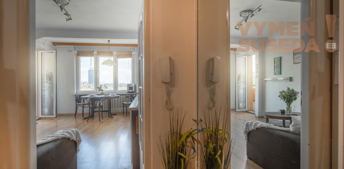 PREDANÉ! - VÝNIMOČNÝ 4 IZB. BYT S DVOMI LOGGIAMI, VYHĽADÁVANÁ LOKALITA, BA III, ČSL. Parašutistov.