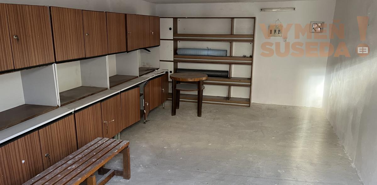 VYMEŇ SUSEDA! PONUKAME NA PREDAJ SAMOSTATNÚ GARÁŽ 22.75m2, STUPAVA