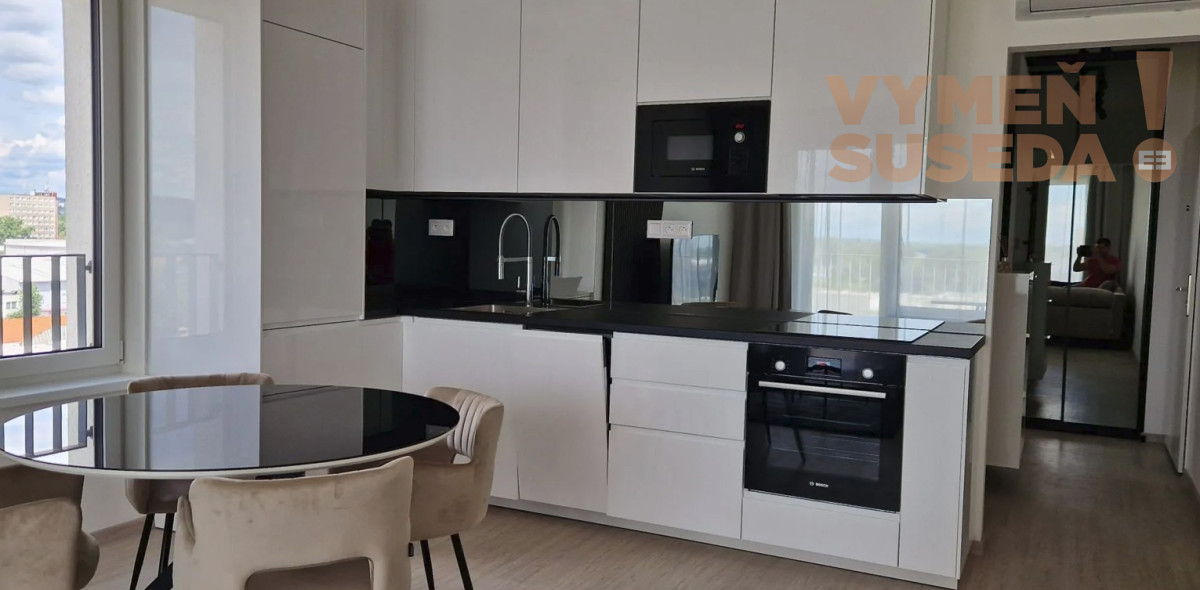 VYMEŇ SUSEDA! – VÝNIMOČNÝ ZARIADENÝ 2 IZB.  BYT S LOGGIOU, UL. ZÁVODU MATADOR, BA V, PETRŽALKA