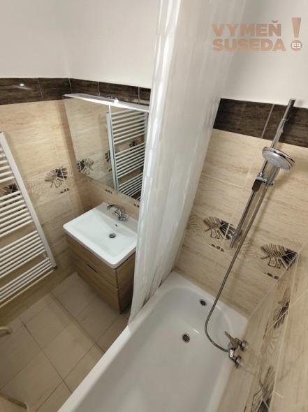 VYMEŇ SUSEDA! – VÝNIMOČNÝ 3 IZB. ZARIADENÝ BYT S BALKÓNOM , TEPLICKÁ UL., BA III, NOVÉ MESTO