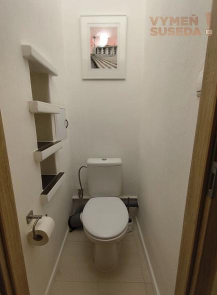 VYMEŇ SUSEDA! – VÝNIMOČNÝ 3 IZB. ZARIADENÝ BYT S BALKÓNOM , TEPLICKÁ UL., BA III, NOVÉ MESTO