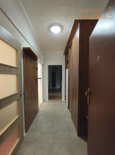 VYMEŇ SUSEDA! – VÝNIMOČNÝ 3 IZB. ZARIADENÝ BYT S BALKÓNOM , TEPLICKÁ UL., BA III, NOVÉ MESTO