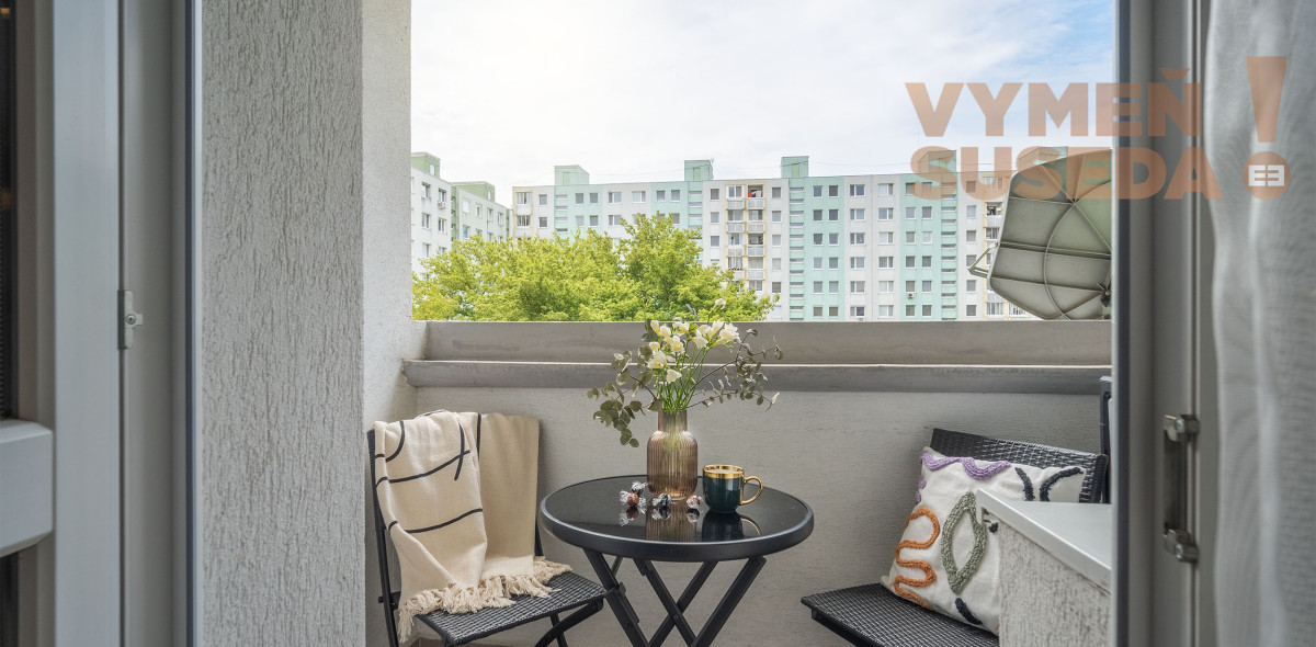 PREDANÉ – Zrekonštruovaný 3 izb.byt so šatníkom, klimatizáciou a garážou Bratislava II. Vrakuňa, Bučinová ul.