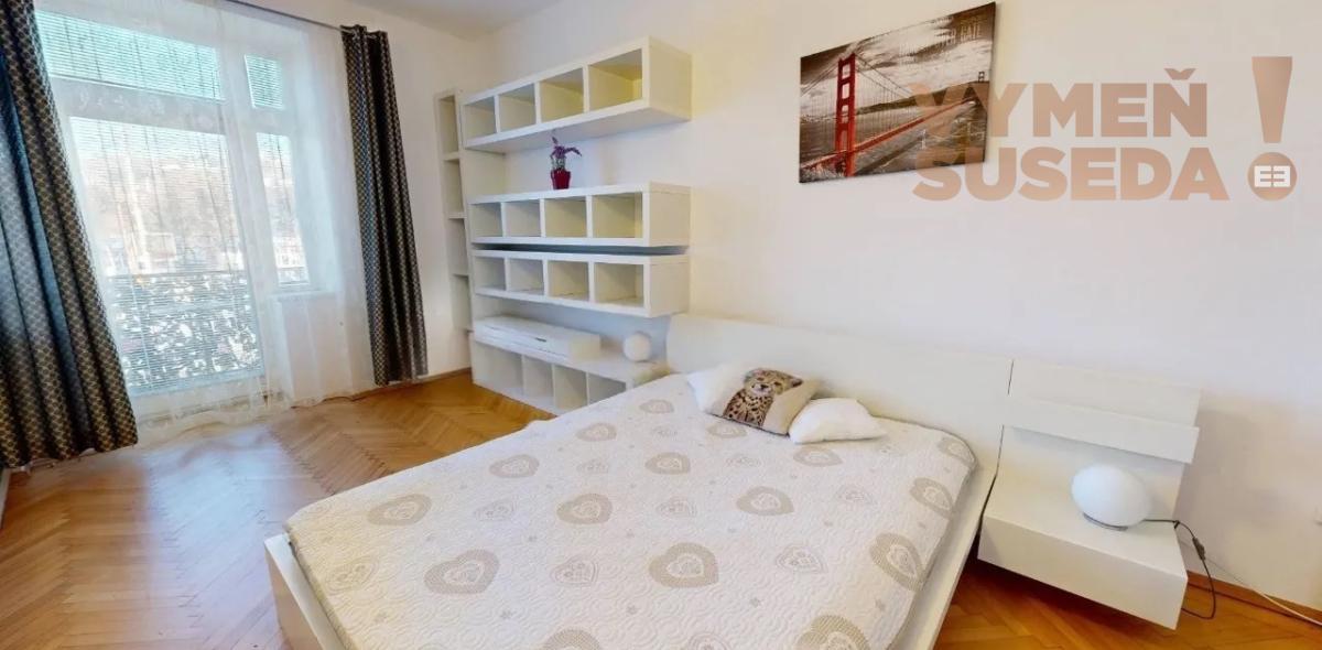 VYMEŇ SUSEDA! – VÝNIMOČNÝ ZARIADENÝ 2 IZB.  BYT S LOGGIOU, LEGIONÁRSKA UL., BA III., NOVÉ MESTO