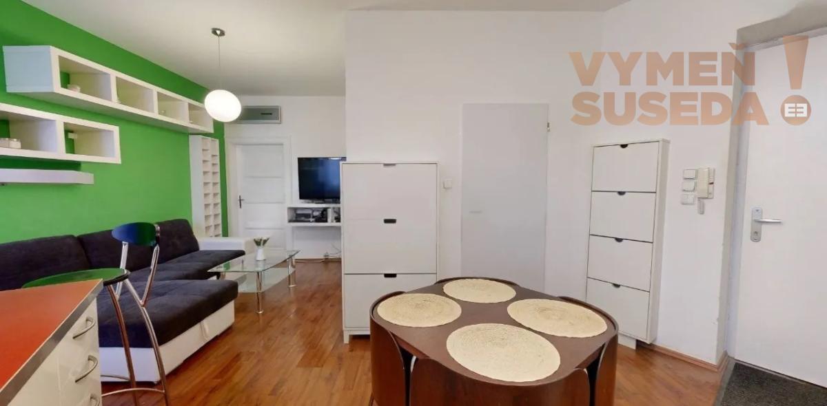 VYMEŇ SUSEDA! – VÝNIMOČNÝ ZARIADENÝ 2 IZB.  BYT S LOGGIOU, LEGIONÁRSKA UL., BA III., NOVÉ MESTO