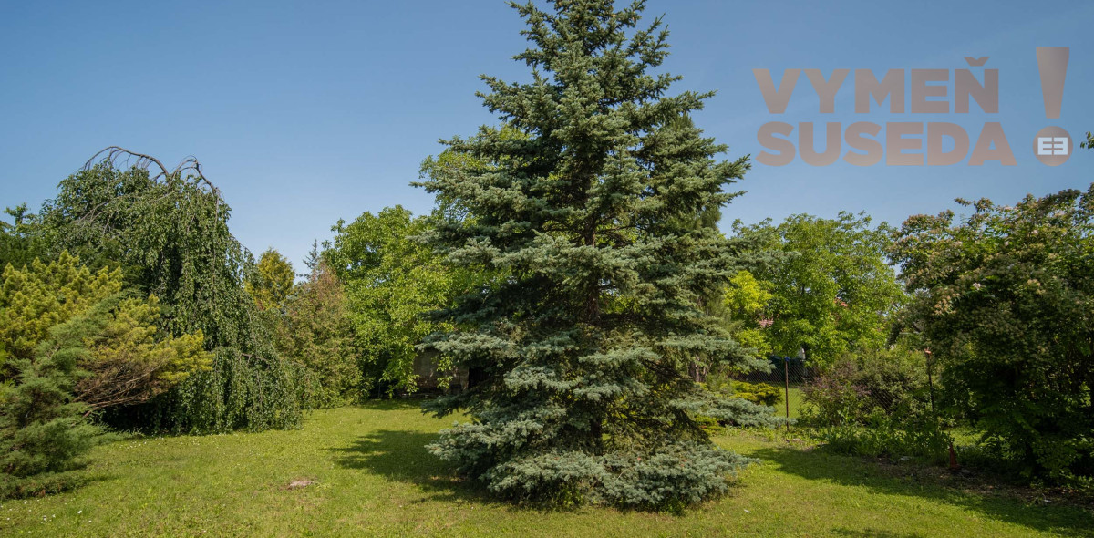 REZERVOVANÉ! - VÝNIMOČNÝ 4 IZB. RD S VLASTNÝM PARKOM 1.614m2, CENTRUM SKALICA.