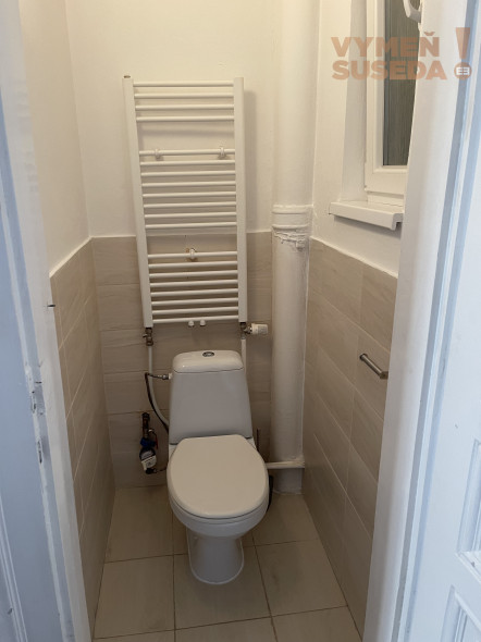 Výnimočný staromestský byt v centre mesta na prenájom 3,5-izbového bytu vhodný aj ako kancelária, Bratislava – Staré Mesto ulica Lešková