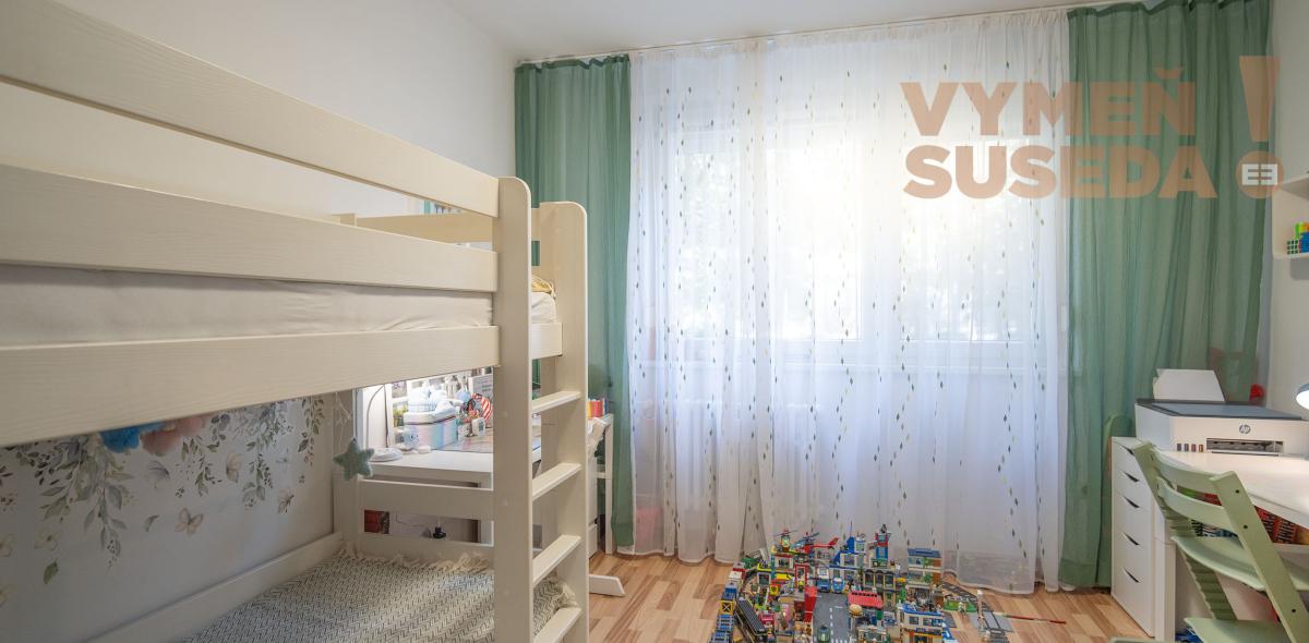 VYMEŇ SUSEDA ! - VÝNIMOČNÝ 3 IZB. ZREKONŠTRUOVANÝ BYT s LOGGIOU, VYHĽADÁVANÁ LOKALITA PETRŽALKA, UL. ALŽBETY GWERKOVEJ, BA V.