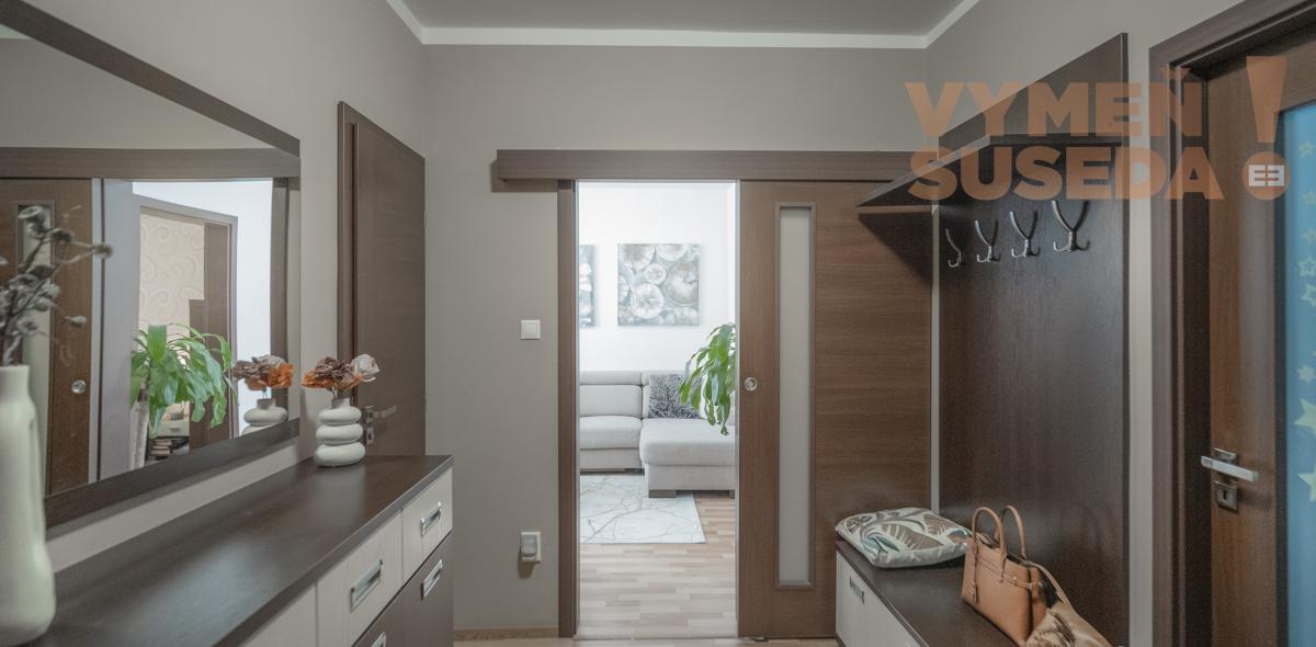 VYMEŇ SUSEDA ! - VÝNIMOČNÝ 3 IZB. ZREKONŠTRUOVANÝ BYT s LOGGIOU, VYHĽADÁVANÁ LOKALITA PETRŽALKA, UL. ALŽBETY GWERKOVEJ, BA V.