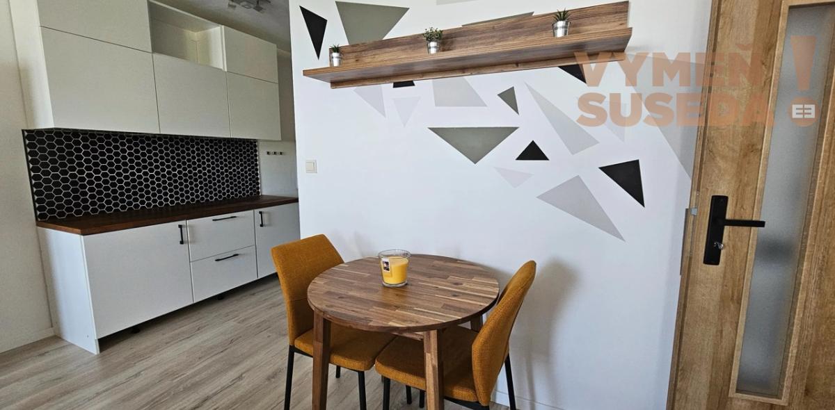 PRENAJATÉ! – VÝNIMOČNÝ 2 IZB. ZARIADENÝ BYT S BALKÓNOM, PET FRIENDLY, PRI ŠAJBÁCH, BA III, RAČA