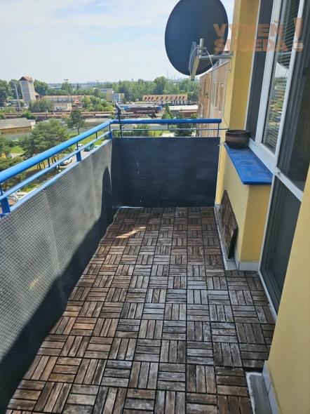 PRENAJATÉ! – VÝNIMOČNÝ 2 IZB. ZARIADENÝ BYT S BALKÓNOM, PET FRIENDLY, PRI ŠAJBÁCH, BA III, RAČA