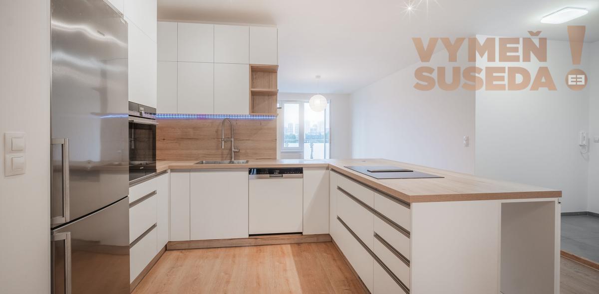 PREDANÉ! - Výnimočný, 4 izb. byt s terasou s krbom a parkovaním, s úžasným výhľadom na Bratislavu, Lužná ul., BA V.