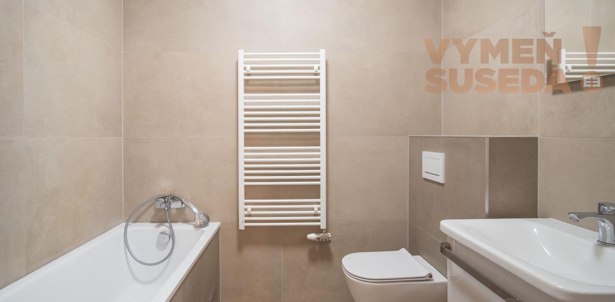 PREDANÉ! - Výnimočný, 4 izb. byt s terasou s krbom a parkovaním, s úžasným výhľadom na Bratislavu, Lužná ul., BA V.