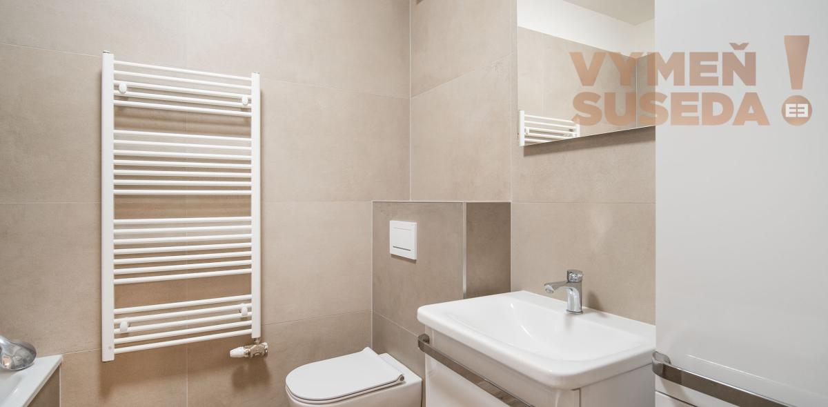 PREDANÉ! - Výnimočný, 4 izb. byt s terasou s krbom a parkovaním, s úžasným výhľadom na Bratislavu, Lužná ul., BA V.