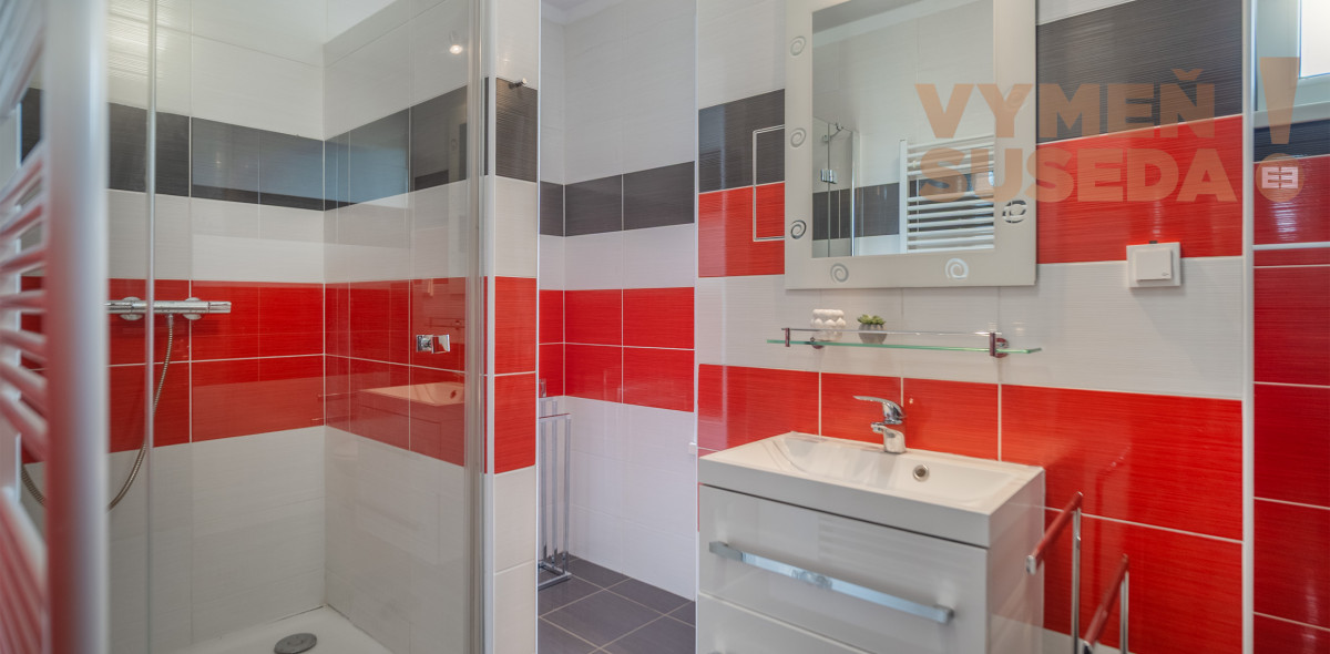 PREDANÉ! - VÝNIMOČNÝ 2 IZB. BYT NOVOSTAVBA 61.15 m2 s TERASOU 55.70 m2 a Parkingom, VILADOM, ÚZKA ul., Dunajská Lužná