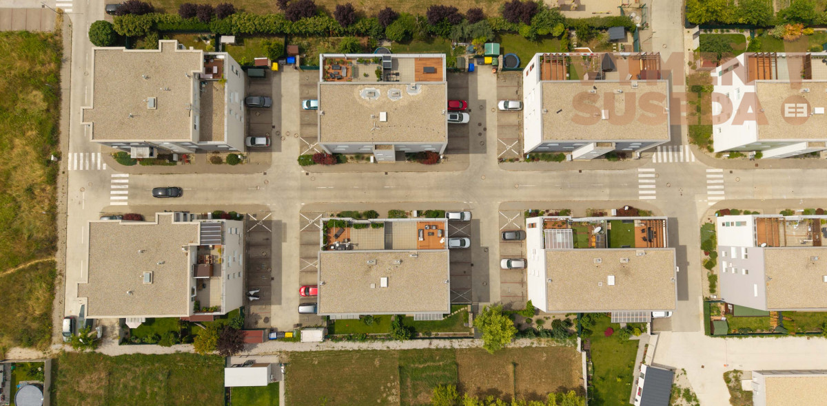 PREDANÉ! - VÝNIMOČNÝ 2 IZB. BYT NOVOSTAVBA 61.15 m2 s TERASOU 55.70 m2 a Parkingom, VILADOM, ÚZKA ul., Dunajská Lužná