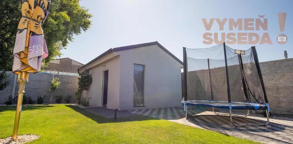 VYMEŇ SUSEDA! – VÝNIMOČNE VEĽKÝ 4 IZB. RODINNÝ DOM S KRÁSNYM POZEMKOM V SLEPEJ ULICI, MILOSLAVOV
