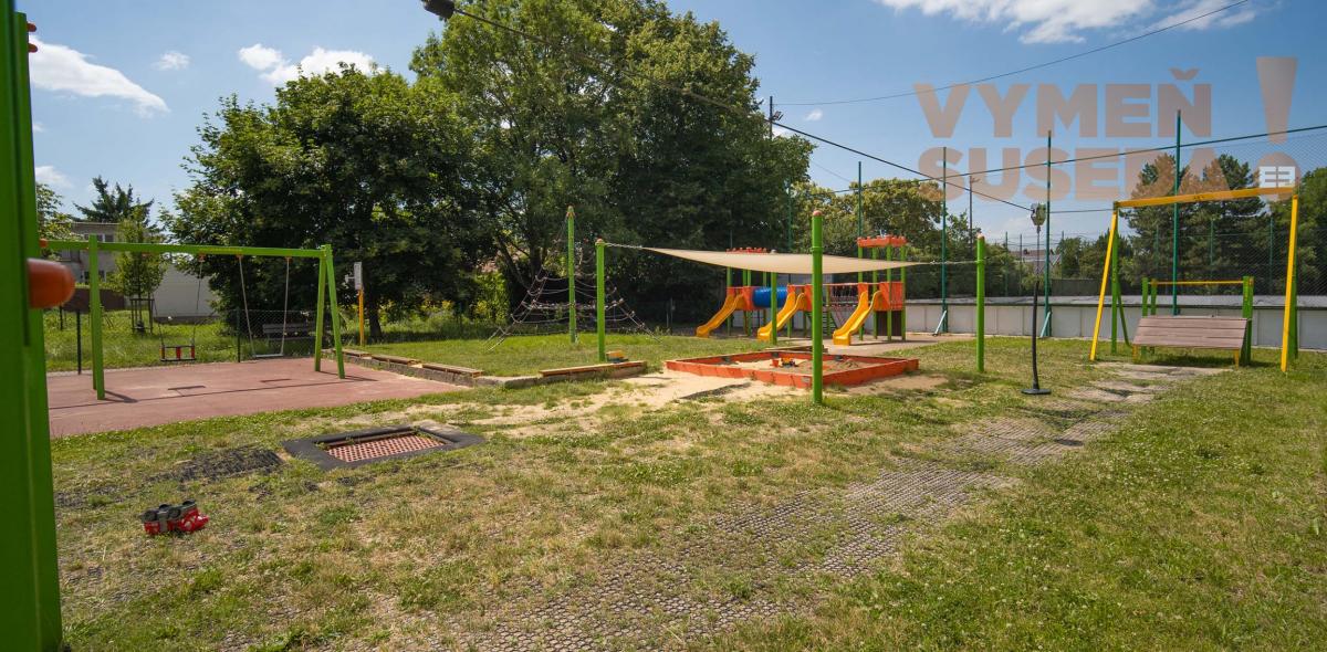 PREDANÉ - VÝNIMOČNE SITUOVANÝ 1,5 IZB. BYT S PIVNIČNOU KOBKOU, BALTSKÁ UL., BA II.