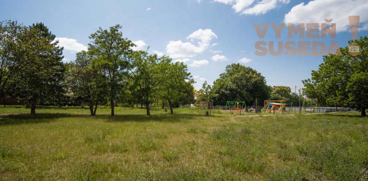 PREDANÉ - VÝNIMOČNE SITUOVANÝ 1,5 IZB. BYT S PIVNIČNOU KOBKOU, BALTSKÁ UL., BA II.