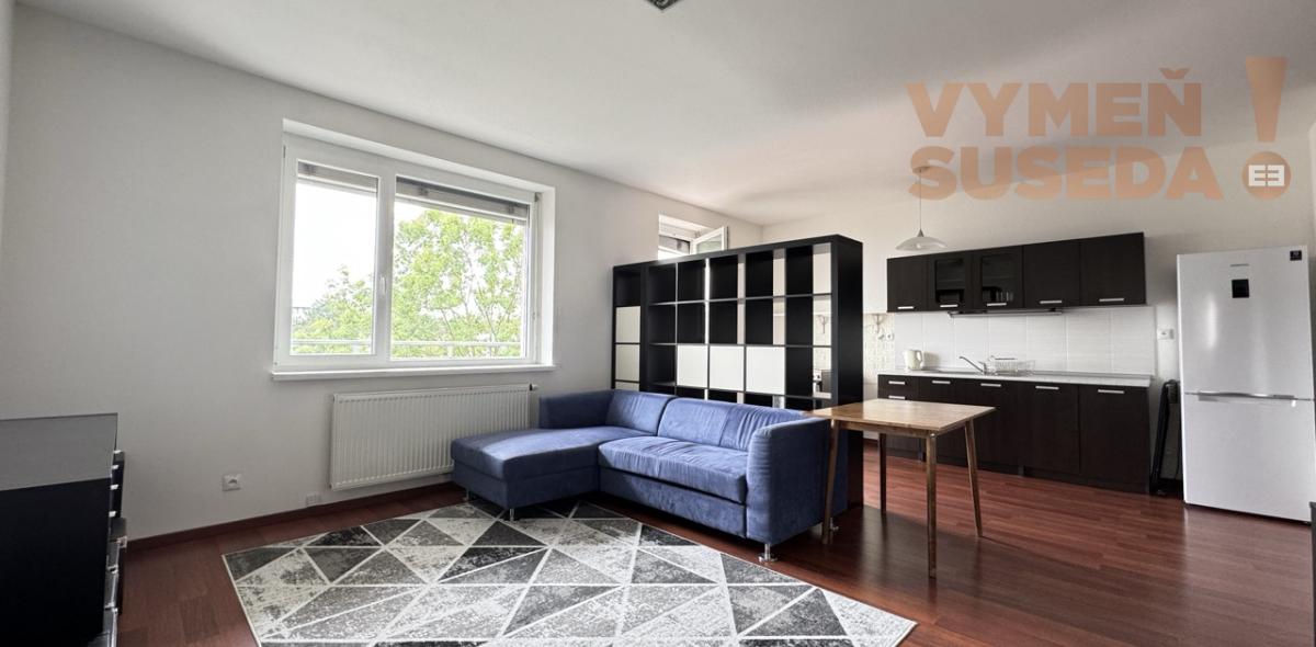 VYMEŇ SUSEDA! – VÝNIMOČNÝ 2 IZB. ZARIADENÝ BYT S TERASOU, KLENOVÁ UL., BA III, NOVÉ MESTO - KRAMÁRE