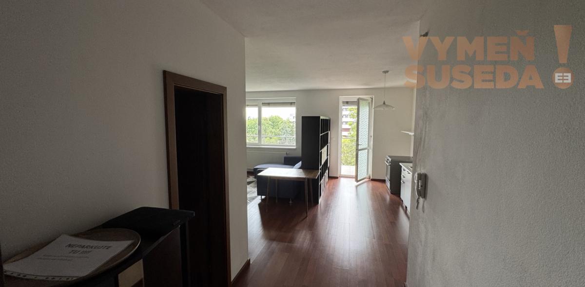 VYMEŇ SUSEDA! – VÝNIMOČNÝ 2 IZB. ZARIADENÝ BYT S TERASOU, KLENOVÁ UL., BA III, NOVÉ MESTO - KRAMÁRE
