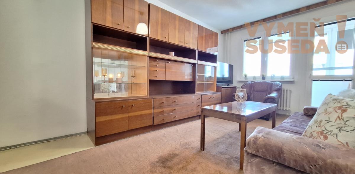 PREDANÉ - VÝNIMOČNÝ 1 IZB. BYT s LOGGIOU, VYHĽADÁVANÁ LOKALITA RUŽINOV, REZEDOVÁ UL., BA II.