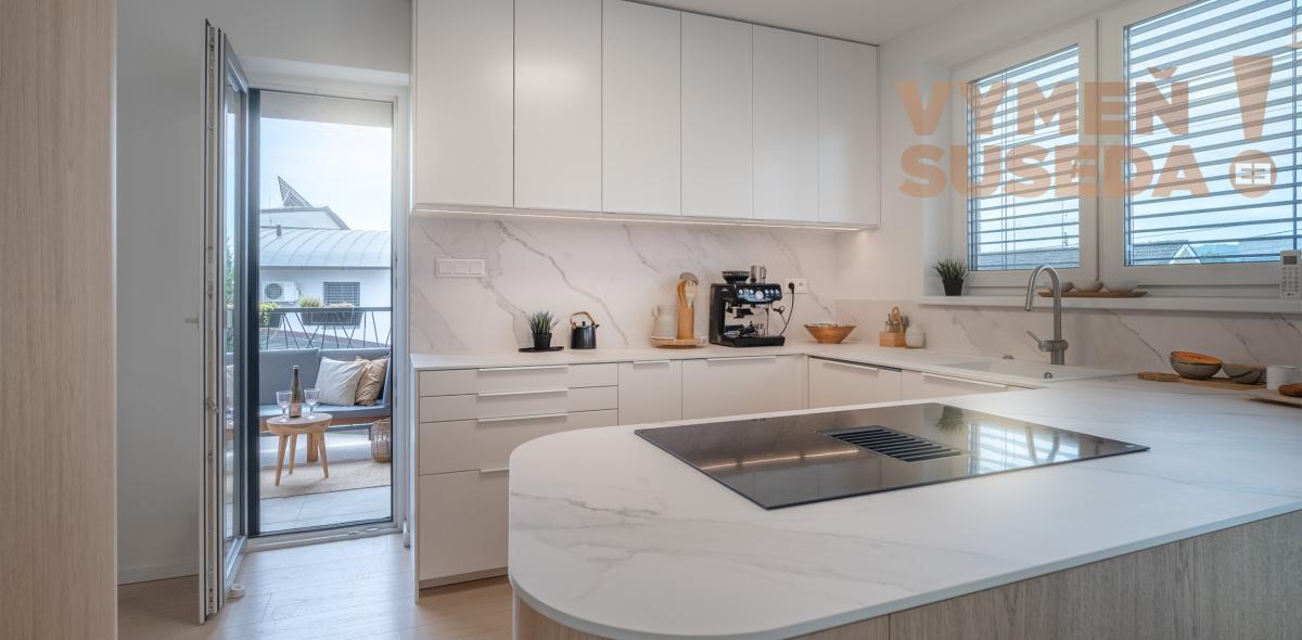 VYMEŇ SUSEDA! - Výnimočný, 4 izb. byt s terasou, vysokými stropmi, pozemkom, zariadený vo vysokom štandarde, NOVOSTAVBA, LOZORNO.