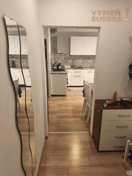 VYMEŇ SUSEDA! – VÝNIMOČNÝ ZARIADENÝ 3 IZB.  BYT S BALKÓNOM, PET FRIENDLY, ROVNIANKOVA UL. BRATISLAVA V, PETRŽALKA