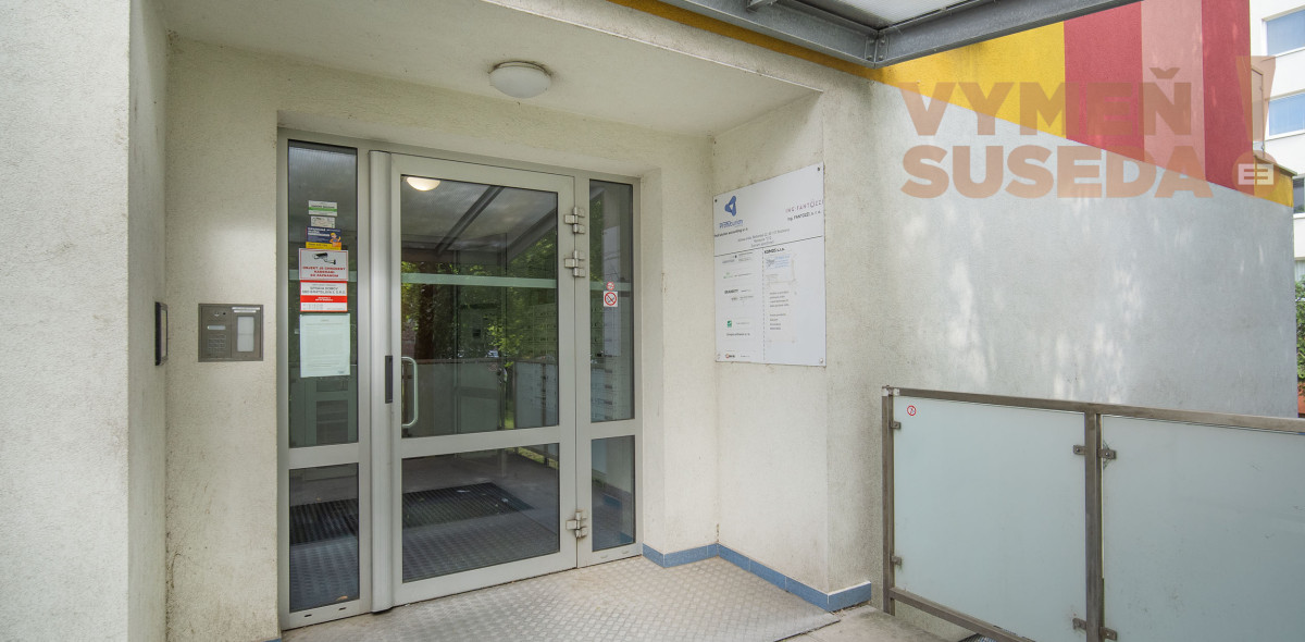 PREDANÉ! - NA PREDAJ 1-IZBOVÝ APARTMÁN S INVESTIČNÝM POTENCIÁLOM V KOMPLEXE ABA 1, BETLIARSKA UL., BA V. – PETRŽALKA