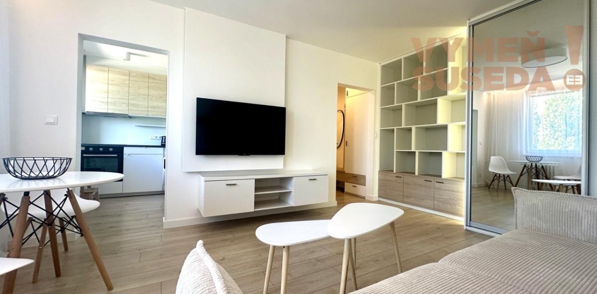 PRENAJATÉ! - VÝNIMOČNÝ 1 IZB. KOMPLETNE ZREKONŠTRUOVANÝ, ZARIADENÝ BYT, SILVÁNSKA, KARLOVA VES.