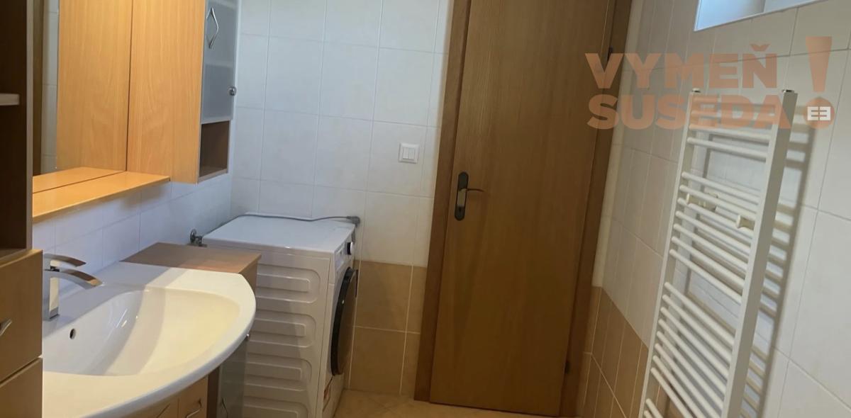 VYMEŇ SUSEDA! – VÝNIMOČNÝ 4 IZB. ZARIADENÝ BYT S DVOMA LOGGIAMI, PAŽÍTKOVÁ UL., BRATISLAVA II, RUŽINOV